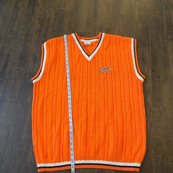 Y2K Streetwear Vintage FUBU vest - Picture 6 of 8